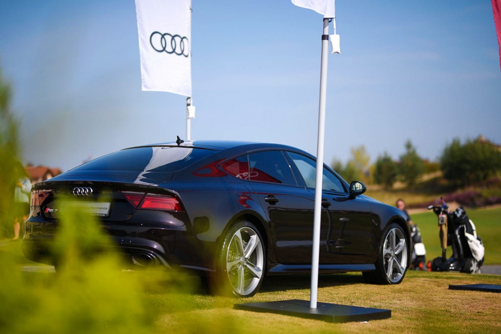 Ауди Audi гольф.jpg